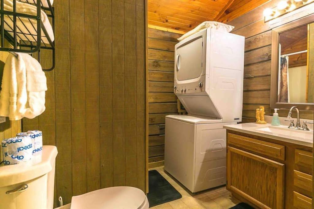 The Fishing Hole Cabin - Sage Vacations Gatlinburg Esterno foto