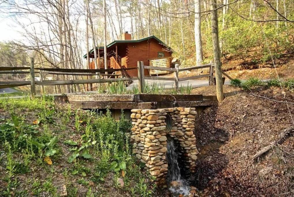 The Fishing Hole Cabin - Sage Vacations Gatlinburg Esterno foto